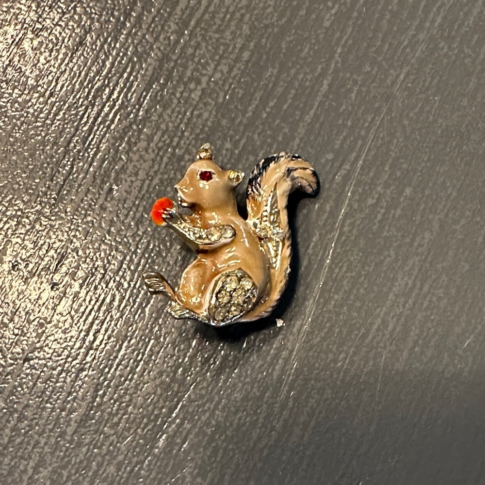 Vintage Enamel and Rhinestone Squirrel Brooch